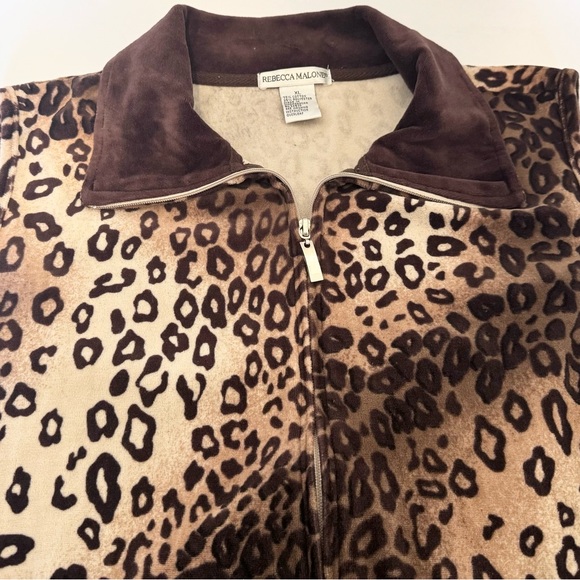 Rebecca Malone Velour Collared Zippered Vest Ladies Size XL Brown Animal Print - Picture 6 of 16